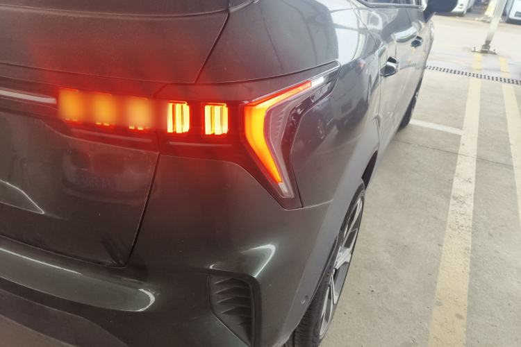 Used Lynk & Co 06 2023 Remix 1.5T Hero Exterior 3