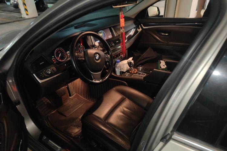 Used BMW 5 Series 2014 525Li Luxury Design Package
