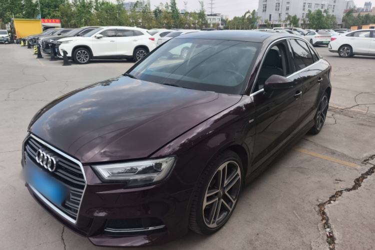 Used Audi A3 2019 Limousine 35 TFSI Fashion Edition China V standard
