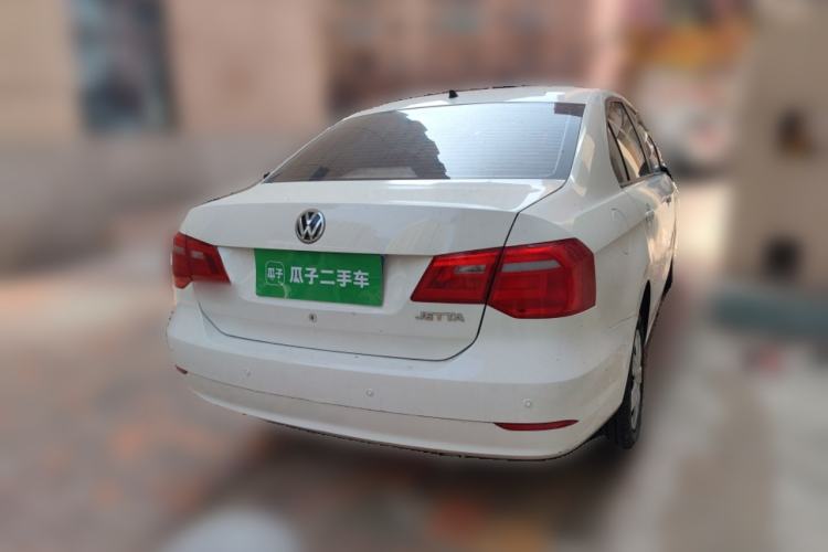 Used Volkswagen Jetta 2013 1.6L Manual Fashion Edition Rear Right 45 Deg