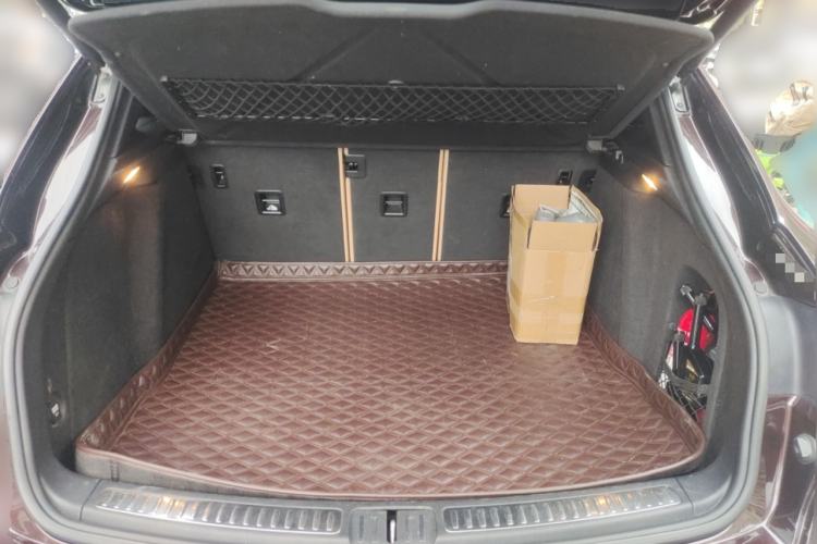 Used Porsche Macan 2017 Macan 2.0T Trunk