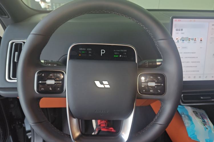 Used Li Auto L6 2025 Pro Smart Refresh Edition Steering Wheel