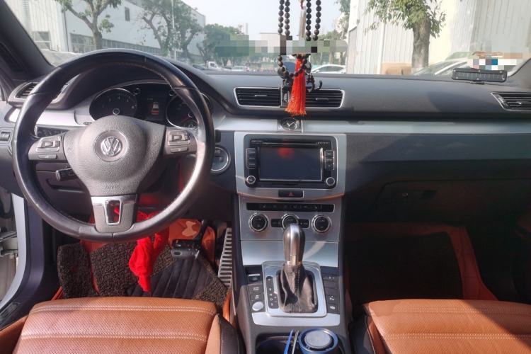 Used Volkswagen FAW-Volkswagen CC 2015 2.0 TSI Ultimate Model
