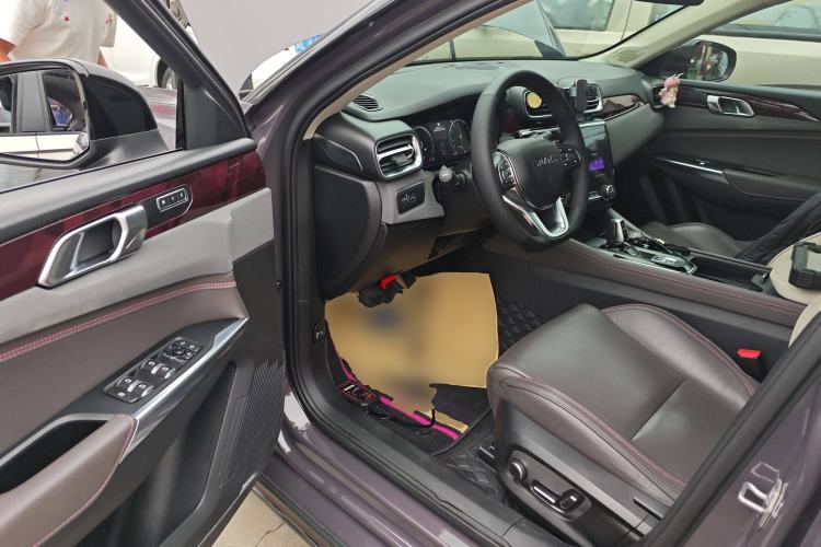 Used Lynk & Co 02 2019 High-Energy Edition 2.0T Automatic Two-Wheel Drive Shine Pro Edition China VI Standard