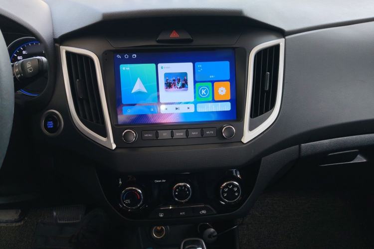 Used Hyundai ix25 2017 1.6L Automatic Smart Version Audio And AC Panel