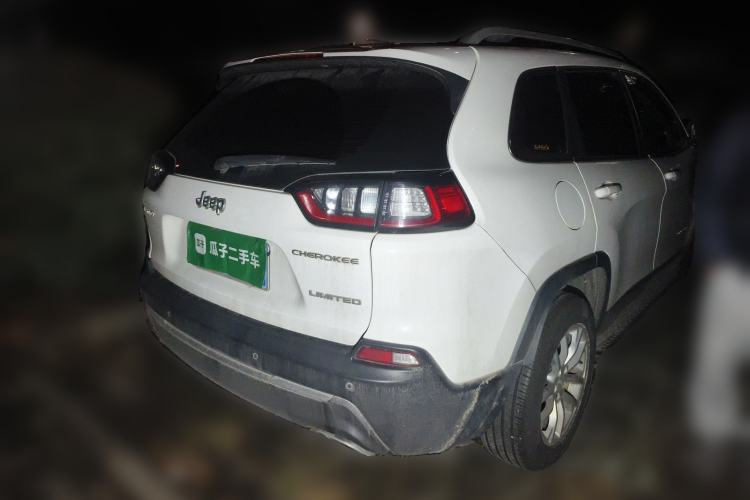 Used Jeep Cherokee 2019 2.0T Two-Wheel Drive Smart Enjoyment Version China V