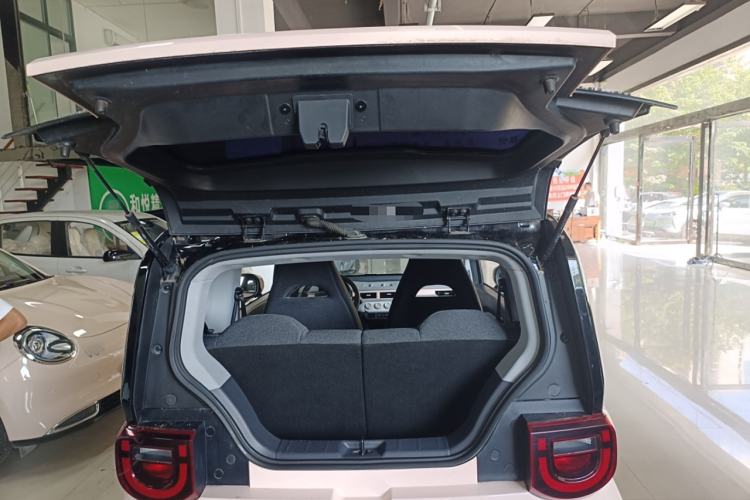 Used Chery New Energy QQ Ice Cream 2022 170km Sundae Phosphate Lithium-Ion