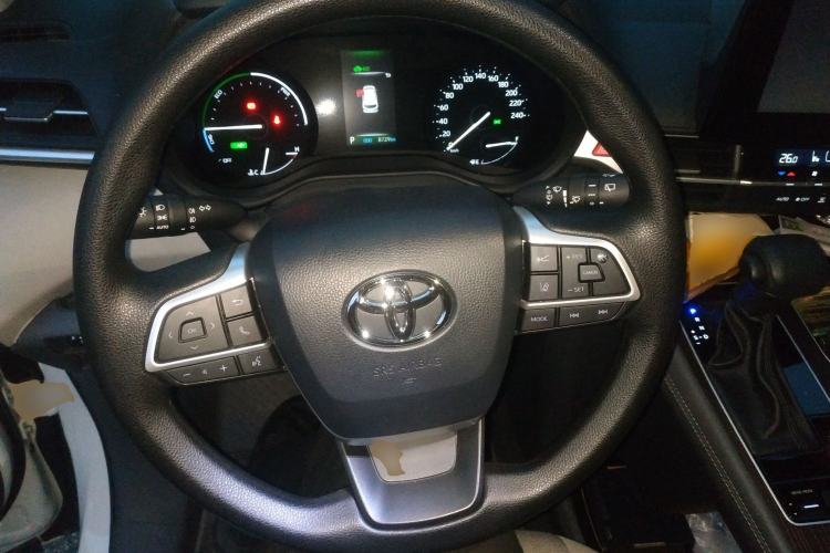 Used Toyota Sienna 2024 2.5L Hybrid Comfort Edition