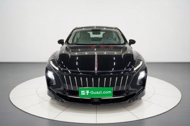 Used Hongqi E-QM5 2022 431 km Charge & Enjoy Edition