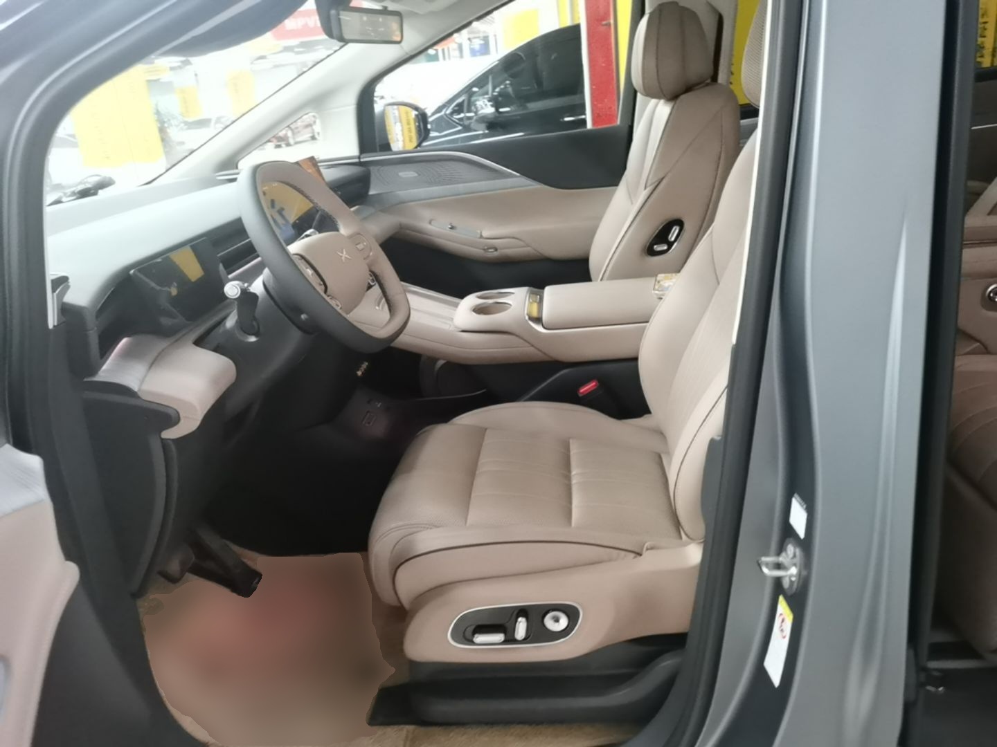 XPeng X9 2026 Model—Range-Extended Version 1602 Max — снимка 17