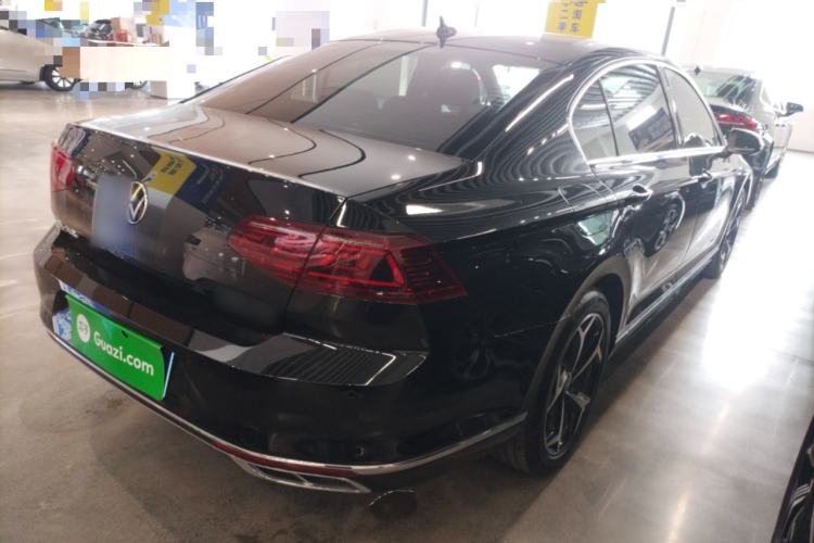 Used Volkswagen Magotan 2023 2 Million Units Limited Edition 330TSI DSG Leading Version