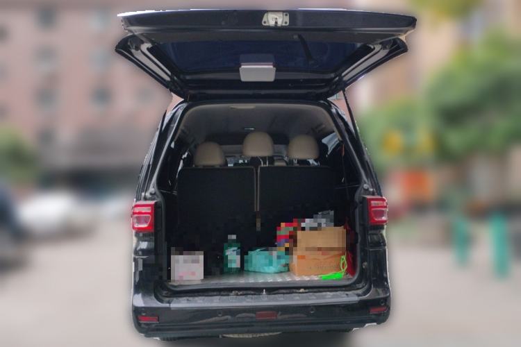 Used FORTHING Lingzhi 2019 M5L 1.6L 7-Seater Base Model China VI Standard
