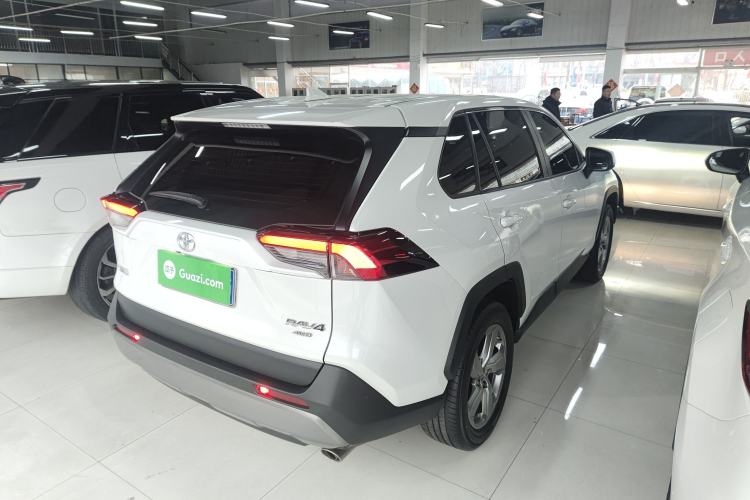 Used Toyota RAV4 2021 2.0L CVT 4x4 Trend Edition
