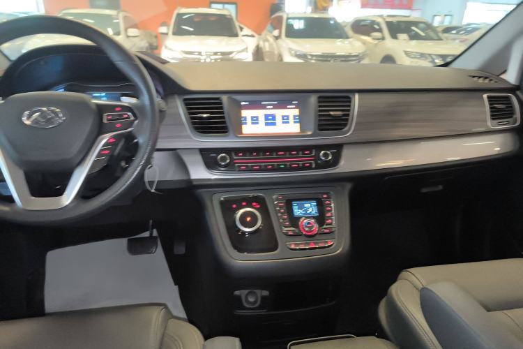 Used SAIC MAXUS G10 2022 2.0T Automatic Elite Edition Gasoline 7-Seater