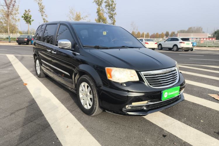 Used Chrysler Grand Voyager 2013 3.6L Luxury Edition