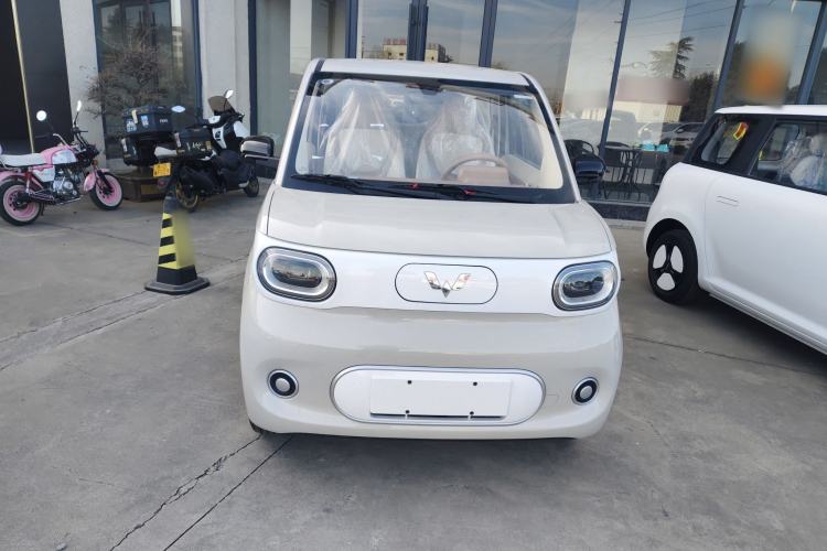 Used Wuling Hongguang MINIEV 2024 3rd Generation 215km Youth Edition
