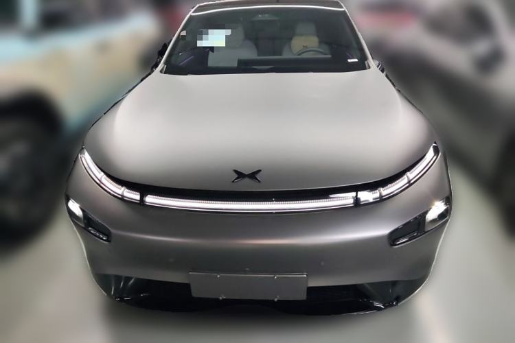 Used XPeng P7 2023 P7i 610 Max Performance Edition Front