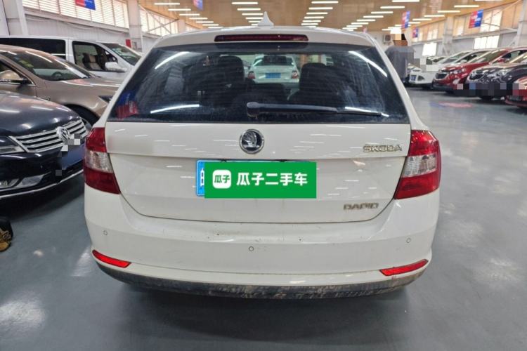 Used Skoda Rapid Spaceback 2014 1.6L Automatic Enjoyment Edition Rear