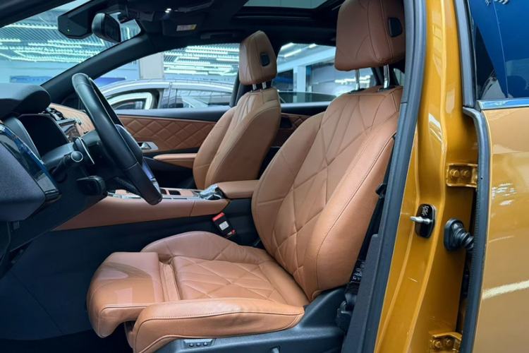 Used DS 7 2018 45THP Rivoli Pioneer Edition
