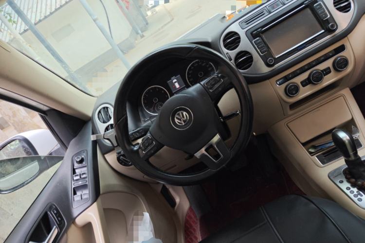 Used Volkswagen Tiguan 2013 2.0 TSI Automatic All-Wheel Drive Luxury Edition
