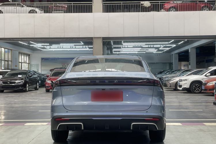 Used Geely Galaxy L6 2025 EM-i 140km Starship Edition
