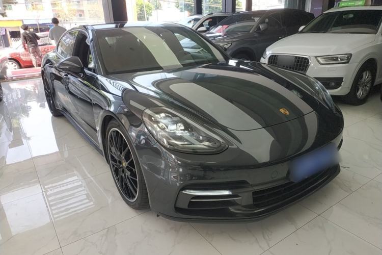 Used Porsche Panamera 2017 Panamera Executive Long Wheelbase 3.0T

