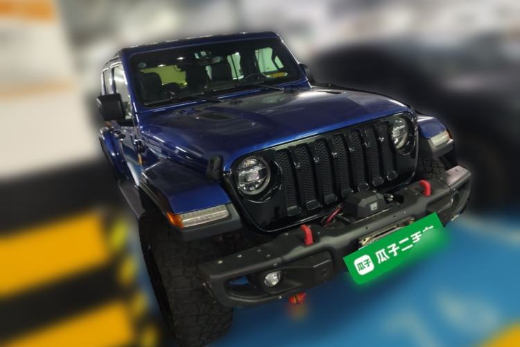 Used Jeep Wrangler 2018 2.0T Sahara Four-Door Edition Front Right 45 Deg