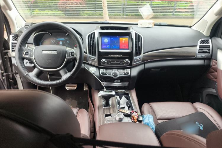 Used Haval H9 2020 2.0T Gasoline 4WD Premium Edition 5 Seats Center Console