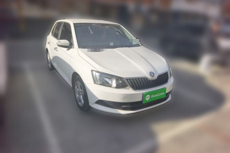 Used Skoda Fabia 2017 1.4L Automatic Car Enjoy Edition
