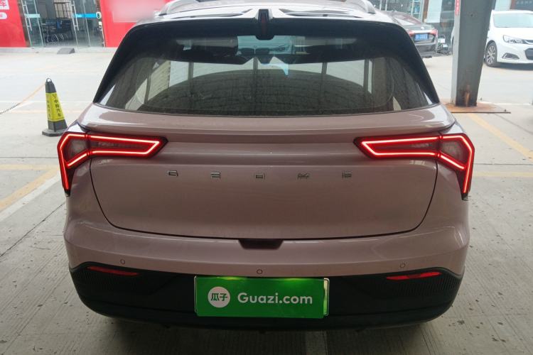 Used Geometry E Firefly 2024 401 km Fluorescent