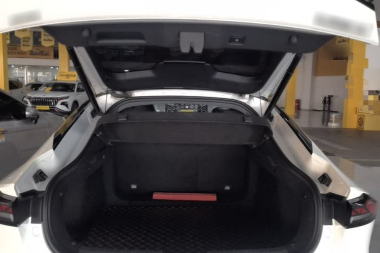 Used CHANGAN UNI-V 2024 1.5T Prestige Edition
