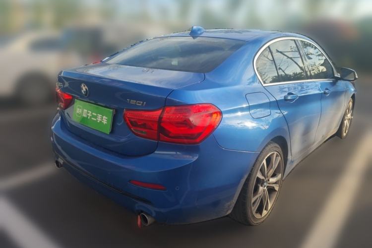 Used BMW 1 Series 2018 120i Design Package Model