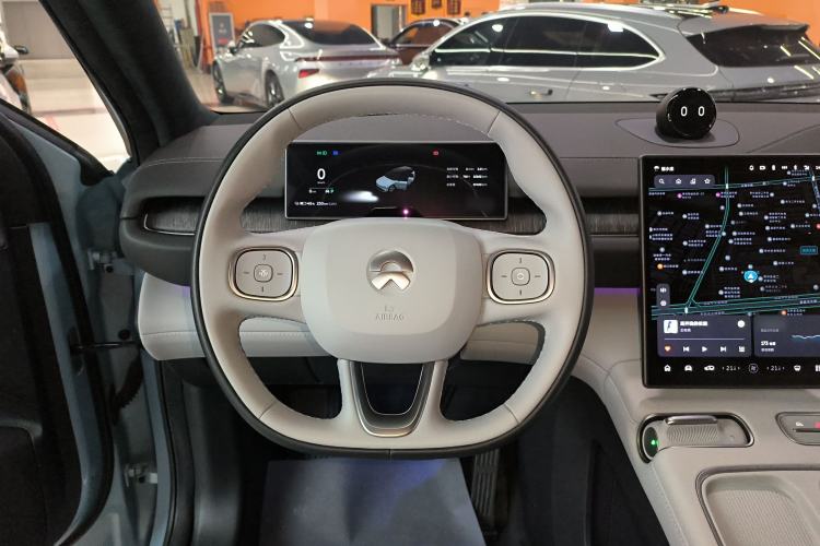 Used Nio ES6 2023 75 kWh Steering Wheel
