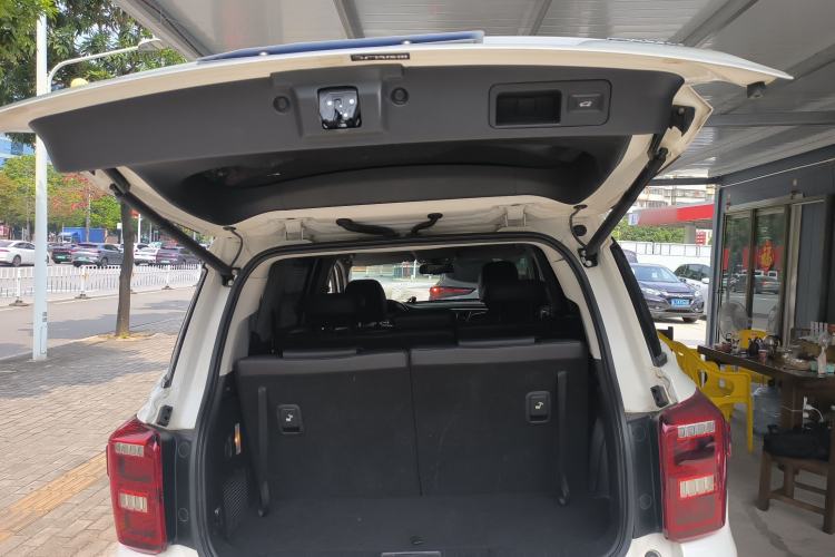 Used GAC Trumpchi GS8 2017 320T Two-Wheel Drive Luxury Smart Connectivity Version (7 Seats)