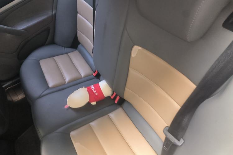 Used Skoda Octavia 2014 1.6L Manual Eado Edition