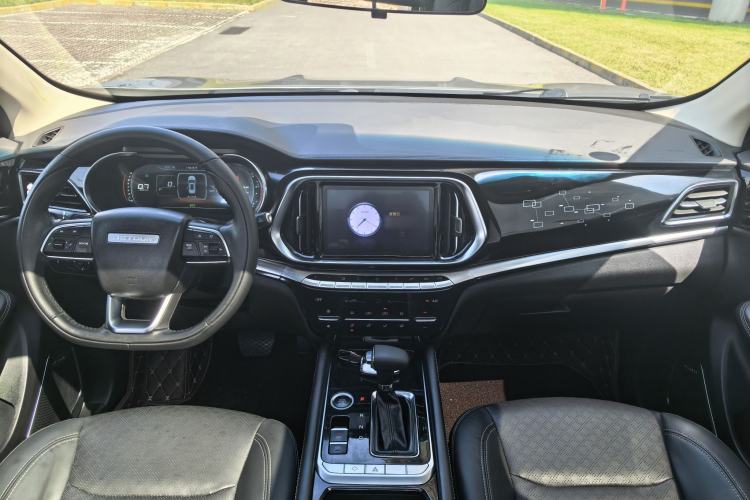 Used JETOUR X90 2019 1.6T DCT Smart Travel Version 7 Seats China VI Standard Interior 1