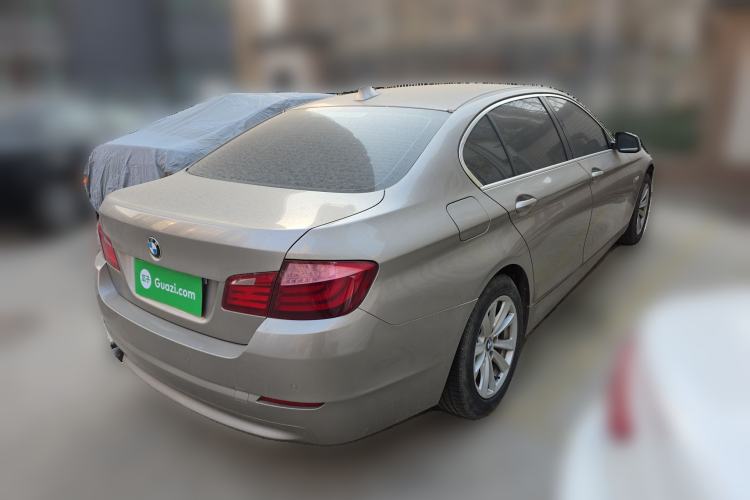 Used BMW 5 Series 2013 525Li Leading Model
