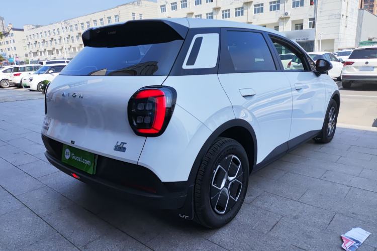 Used AION UT 2025 330 Starlight Edition Rear Right 45 Deg