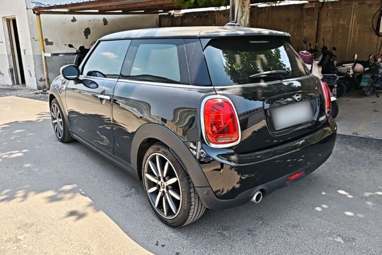 Used MINI 2021 1.5T COOPER Artist
