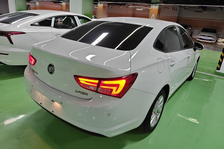 Used Buick Verano 2019 Sedan 15S Automatic Leading Model Rear Right 45 Deg