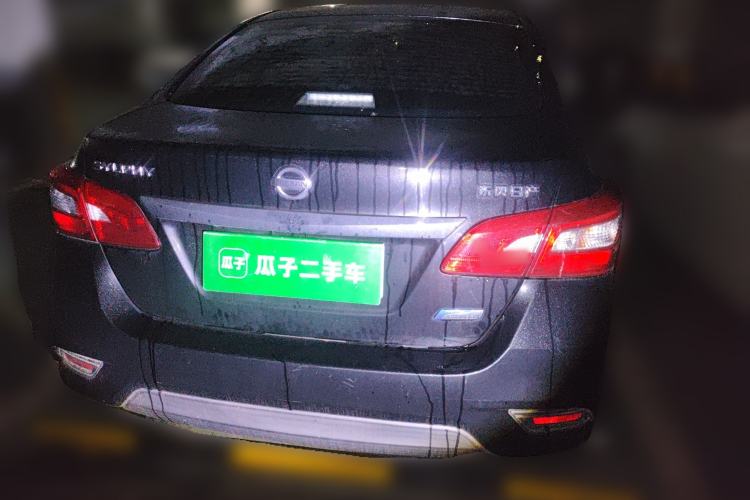 Used Nissan Sylphy 2019 1.6XV CVT Smart Connect Luxury Edition China VI Standard Rear