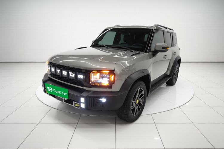 Used JETOUR Traveler 2023 2.0T All-Wheel Drive CrossPRO+