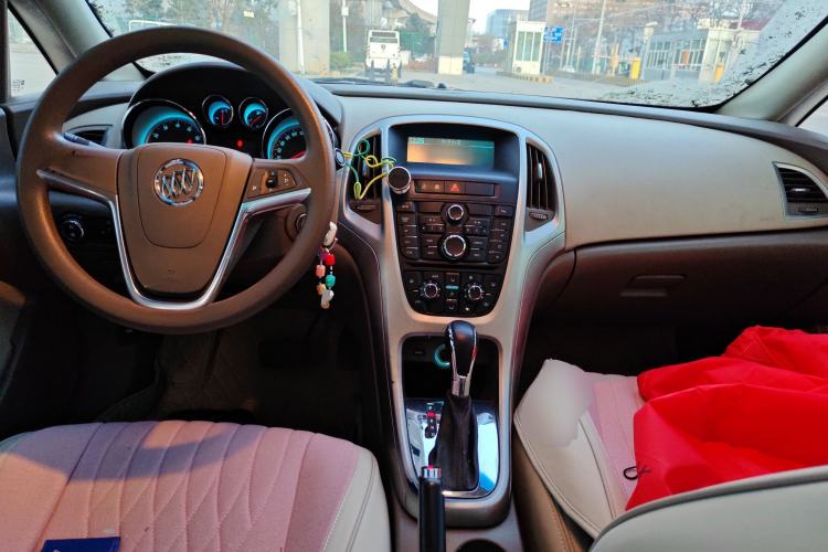 Used Buick GT 2013 GT 1.6L Automatic Fashion Edition
