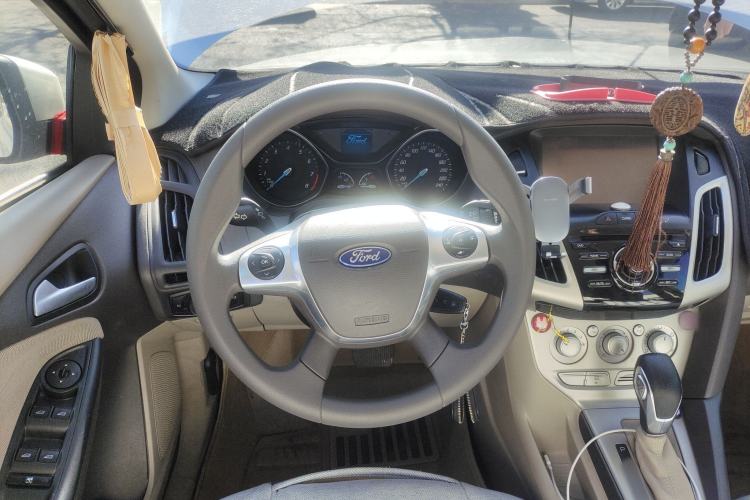 Used Ford Focus 2012 Sedan 1.6L Automatic Comfort Model