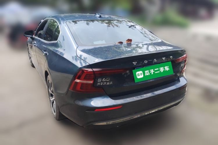 Used Volvo S60 2025 B4 Zhiyi Luxury Edition Rear Left 45 Deg