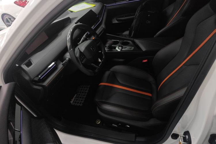 Used CHANGAN UNI-V 2024 1.5T Prestige Edition
