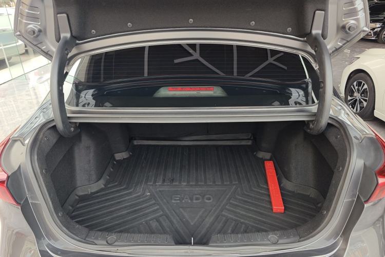 Used Changan Eado 2022 PLUS Blue Whale NE 1.4T GDI DCT Prestige Edition
