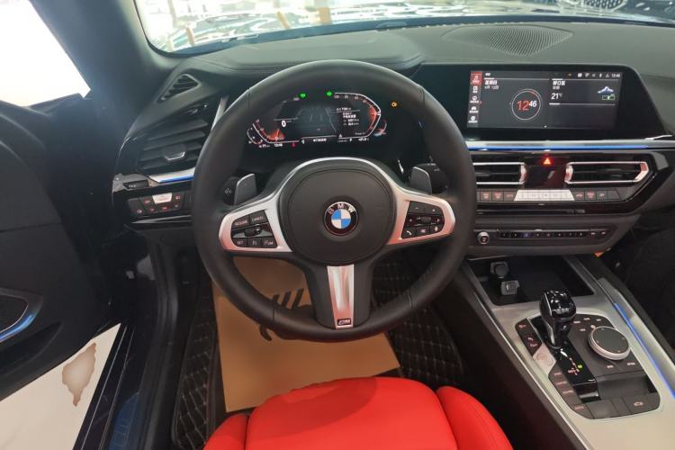 Used BMW Z4 2023 sDrive 25i M Sport Night Edition package Steering Wheel