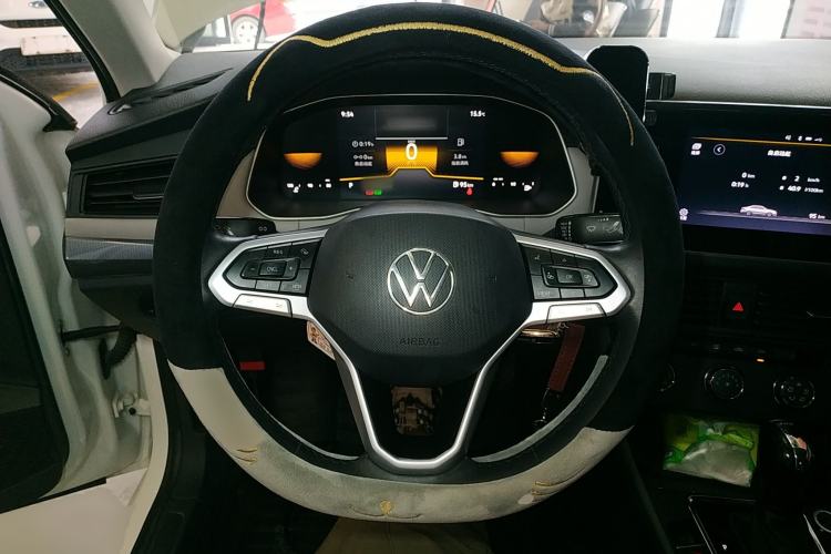 Used Volkswagen Bora 2023 200TSI DSG Comfort Edition Steering Wheel