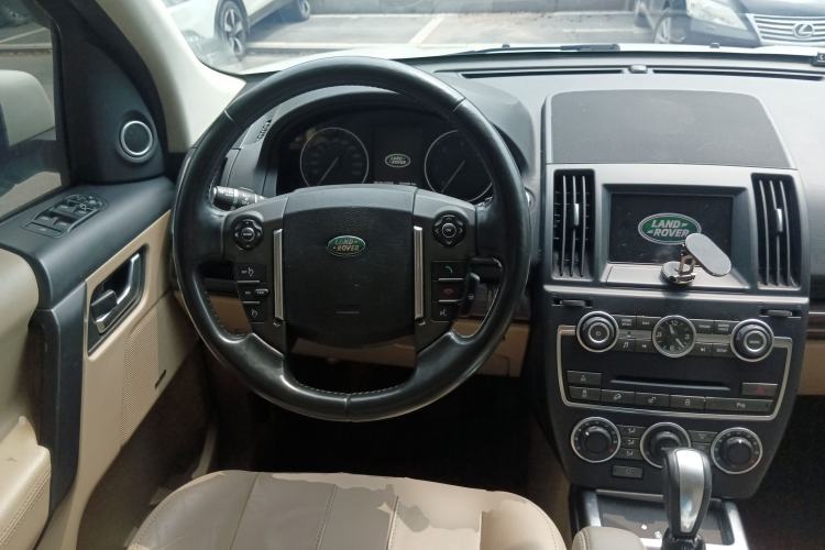 Used Land Rover Freelander 2 2015 2.2T SD4 XS Collector's Edition Steering Wheel